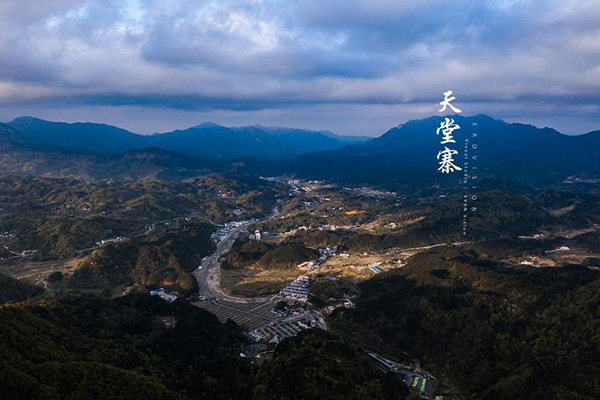 天堂寨度假山庄配电房试验维保项目